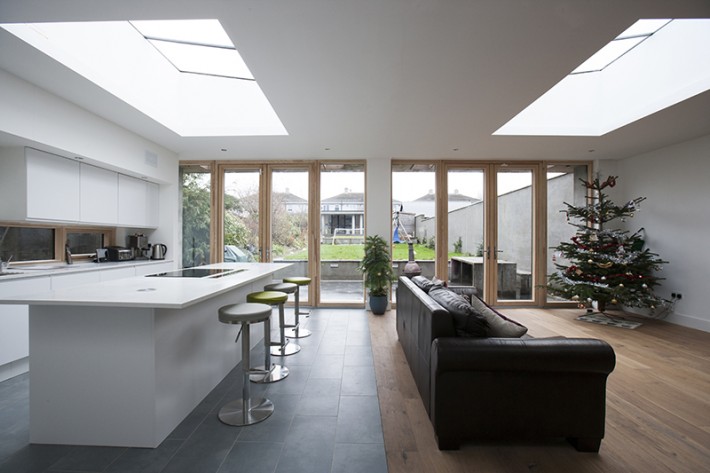 LP01.05 - Single storey steel frame extension